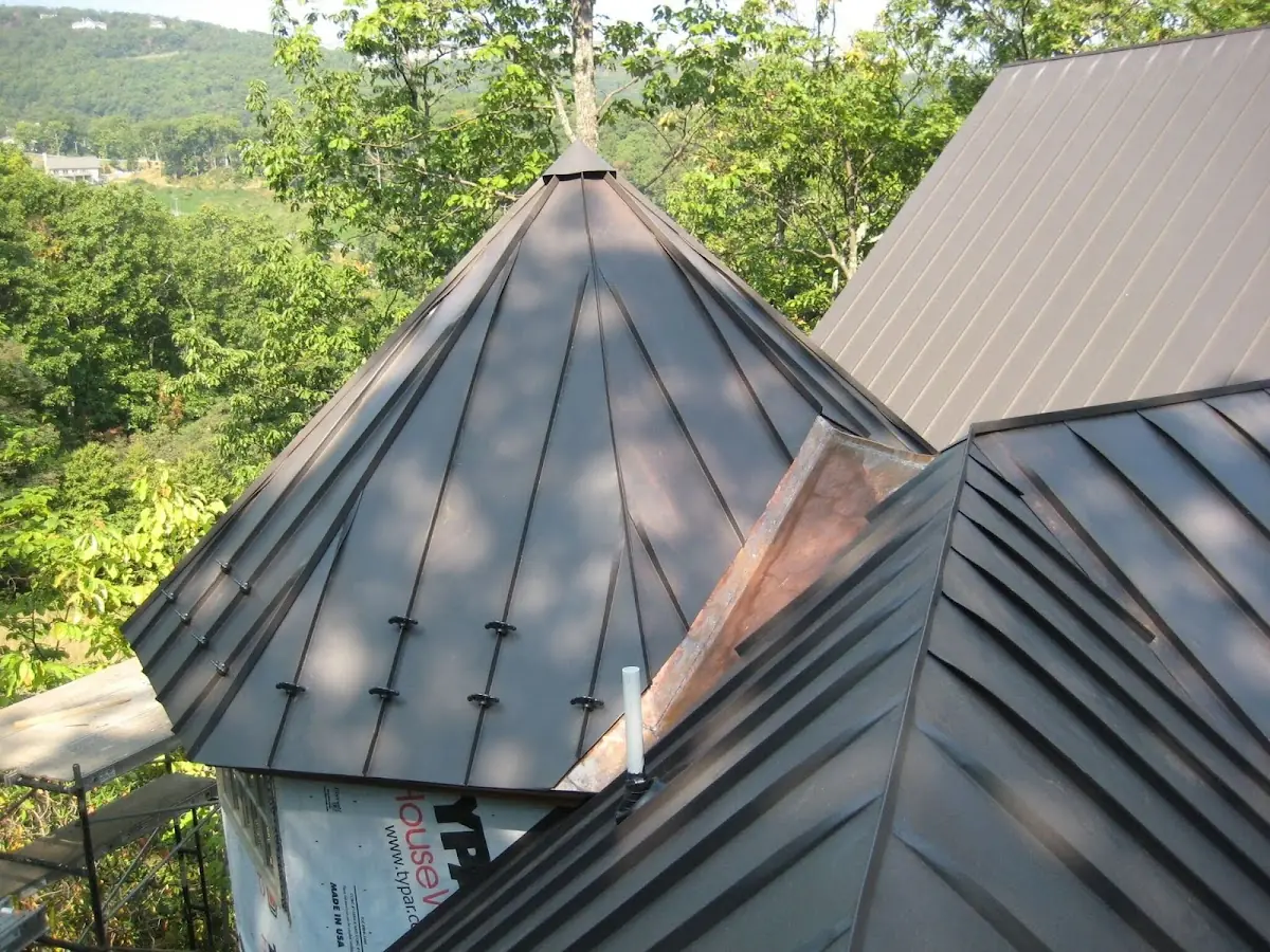 Professional Gutter Cleaning by Craftsman Roofing in Sprucewood
